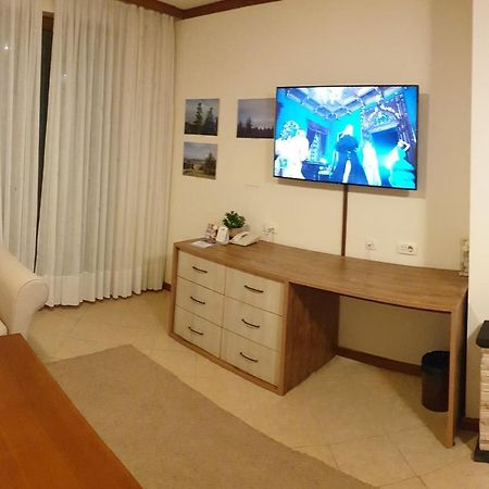 Free Spa В Св. Иван Рилски - Сладък Дом Сред Лукс Bansko Eksteriør billede