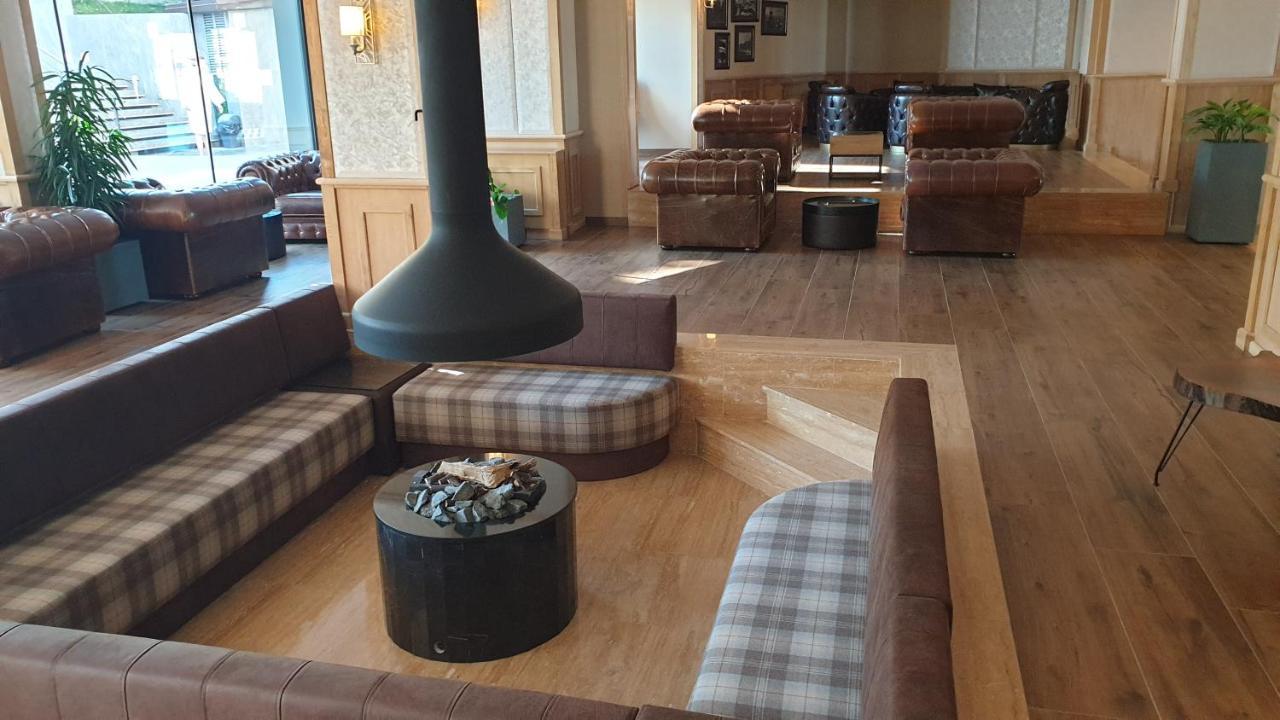Free Spa В Св. Иван Рилски - Сладък Дом Сред Лукс Bansko Eksteriør billede